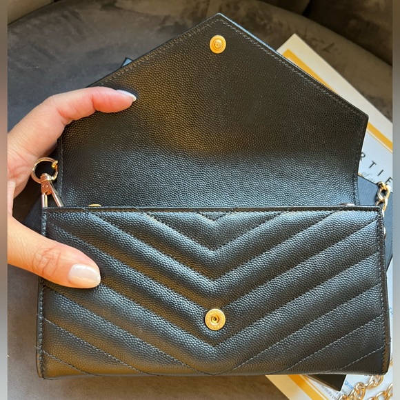 YSL cassandre envelope wallet on chain - Picture 8 of 12